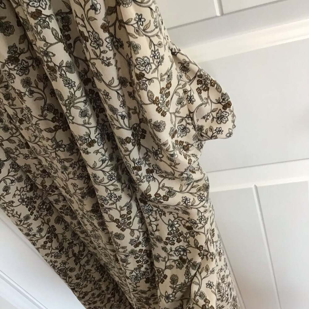 Old Navy Smocked Waist Tie-Back Floral Maxi Dress Beige Hue XL Boho Chic - Picture 11 of 12